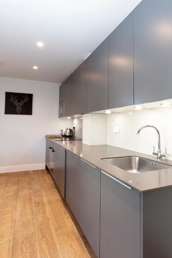 Hampden Apartments - The Anne Windsor Bagian luar foto
